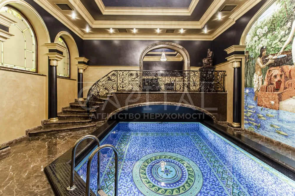 Пшонке и не снилось. В Киеве сдают "золотой" таунхаус за 500 тысяч в месяц: фото вас удивят