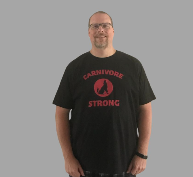 Чоловік схуд на 40 кілограмів і забув про хвороби завдяки незвичайній дієті: що він їсть