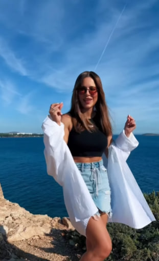 Предательница Лорак стала посмешищем в сети: &quot;Сзади ПВО сработало?&quot;