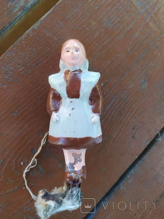 Стару ялинкову іграшку оцінили в 45 тисяч: перевірте, чи є такий скарб у вас (фото)