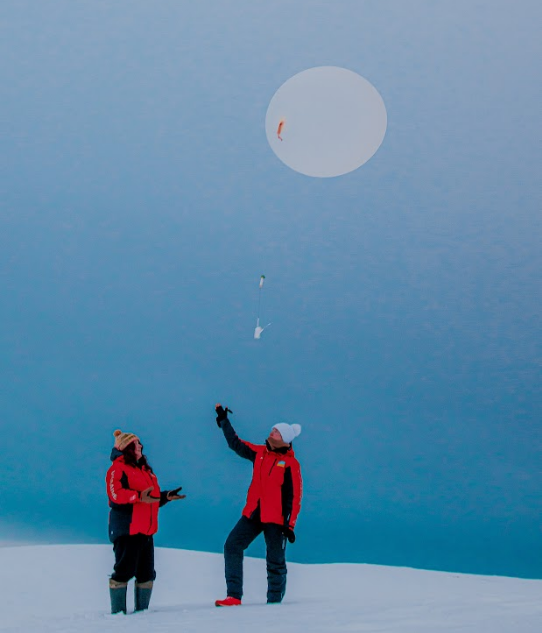 На передовій світової науки: як працюють українські полярники й що досліджують в Антарктиці
