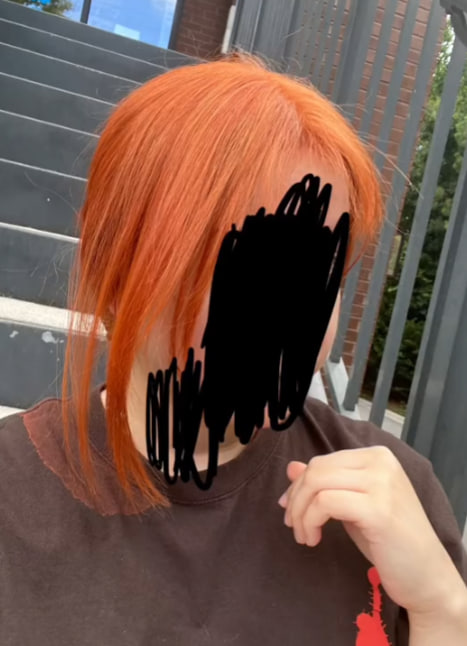 Жінка пофарбувала волосся у салоні та гірко заплакала, коли вперше себе побачила: що сталося