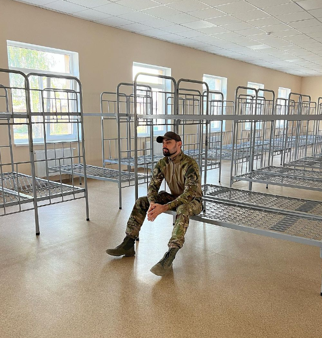 Козловский снялся в новогоднем концерте и поделился впечатлениями: &quot;Много неискренности&quot;