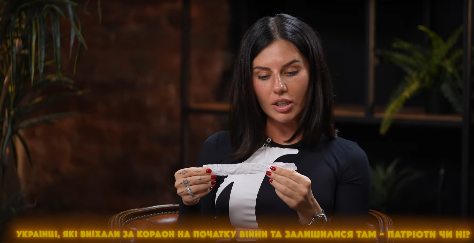 &quot;Ехали бы в Польшу&quot;. Скандальная Алхим поспорила с Волошиным из-за патриотизма и украинцев (видео)