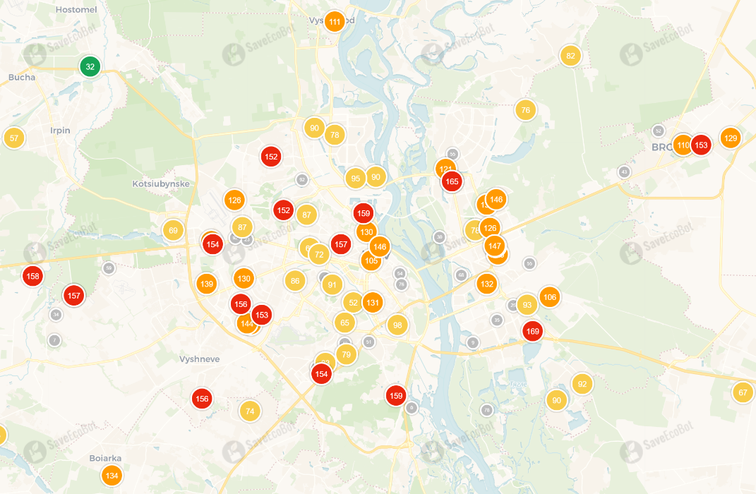 Качество воздуха в Киеве ухудшилось: кто из людей в зоне риска и где ситуация самая сложная