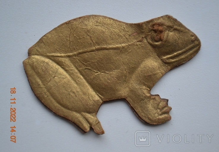 Вы будете удивлены, но такая елочная игрушка из картона стоит 10 тысяч гривен (фото)