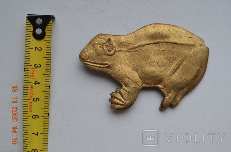 Вы будете удивлены, но такая елочная игрушка из картона стоит 10 тысяч гривен (фото)