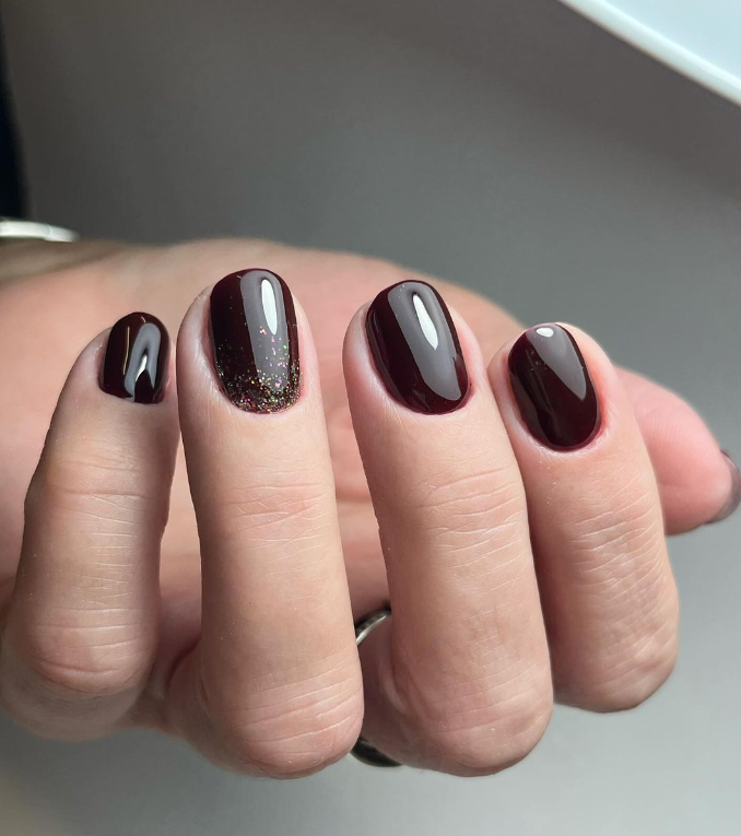 Маникюр 2024 года: эти дизайны будут в тренде и сделают ваши ручки самыми красивыми