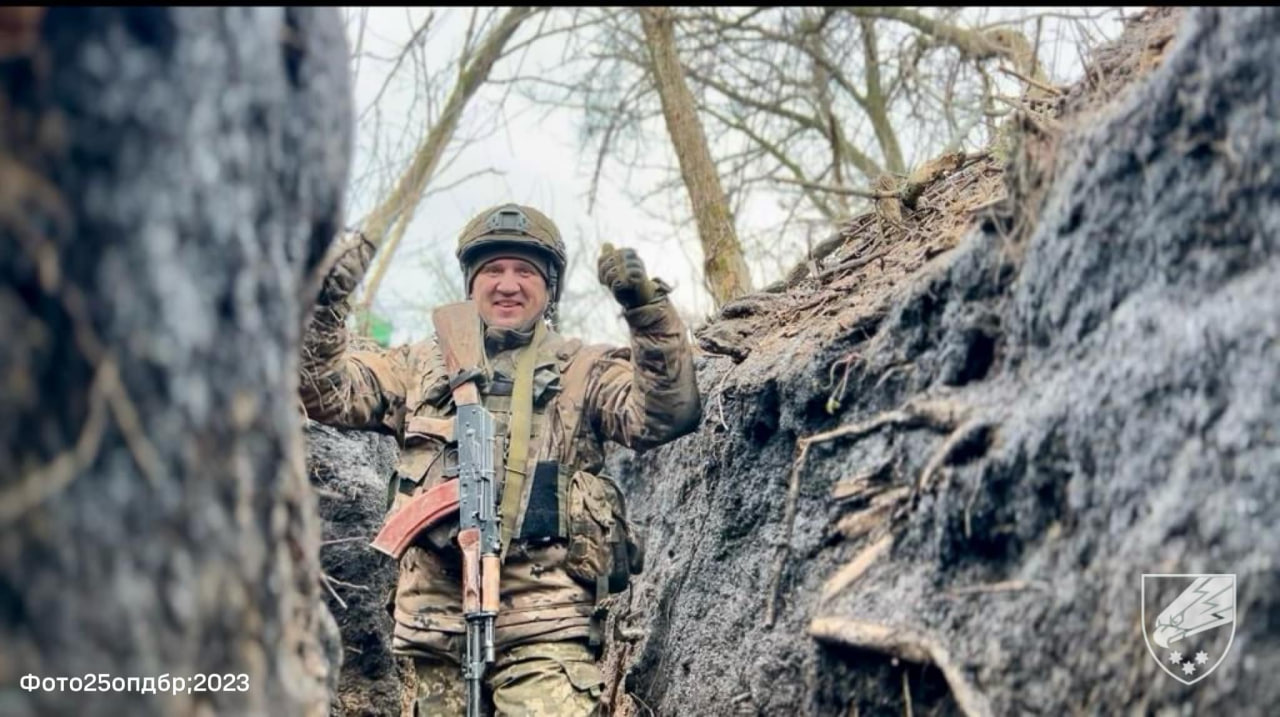 Зазирніть у ці очі: як виглядають Січеславські десантники, які стоять на стражі незалежності