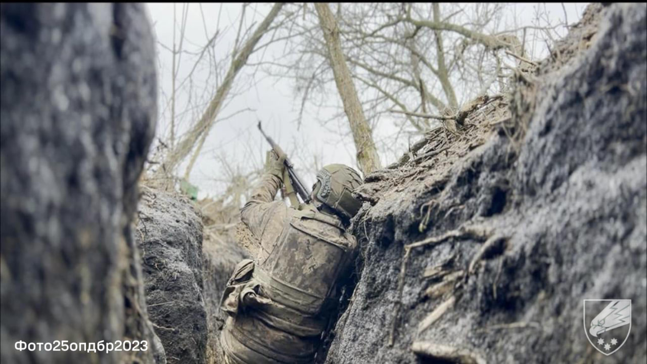 Зазирніть у ці очі: як виглядають Січеславські десантники, які стоять на стражі незалежності