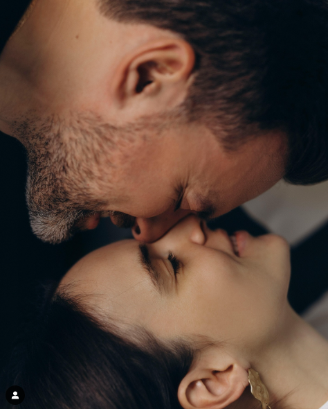 &quot;У нас сегодня праздник&quot;: жена Мирошниченко растрогала радостной новостью