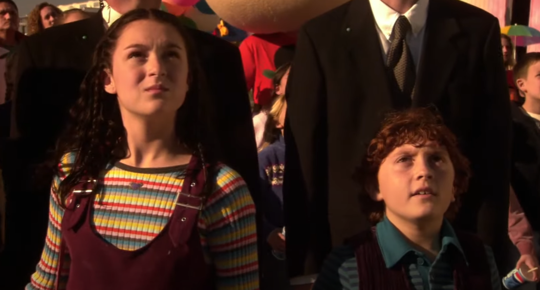 Як змінився рудоволосий хлопчик з фільму "Діти шпигунів": ви його не впізнаєте (фото)