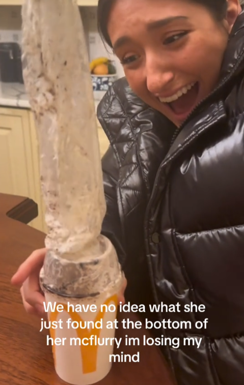 Женщина нашла в МакФлури несъедобный &quot;сюрприз&quot; и едва сдерживала эмоции: что там было