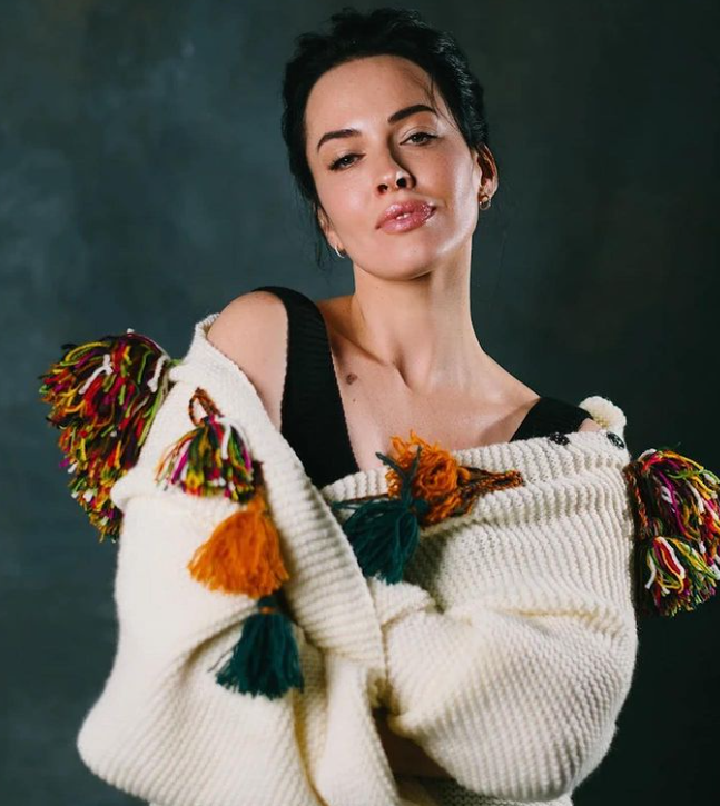 Астаф'єва вразила &quot;справжнім&quot; обличчям без макіяжу: як зірка Playboy виглядає у реальності