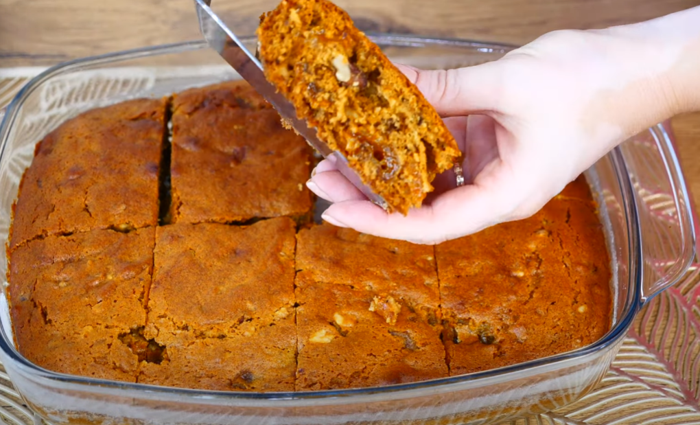 На свято і просто так. Готуємо по-справжньому смачний пиріг без яєць