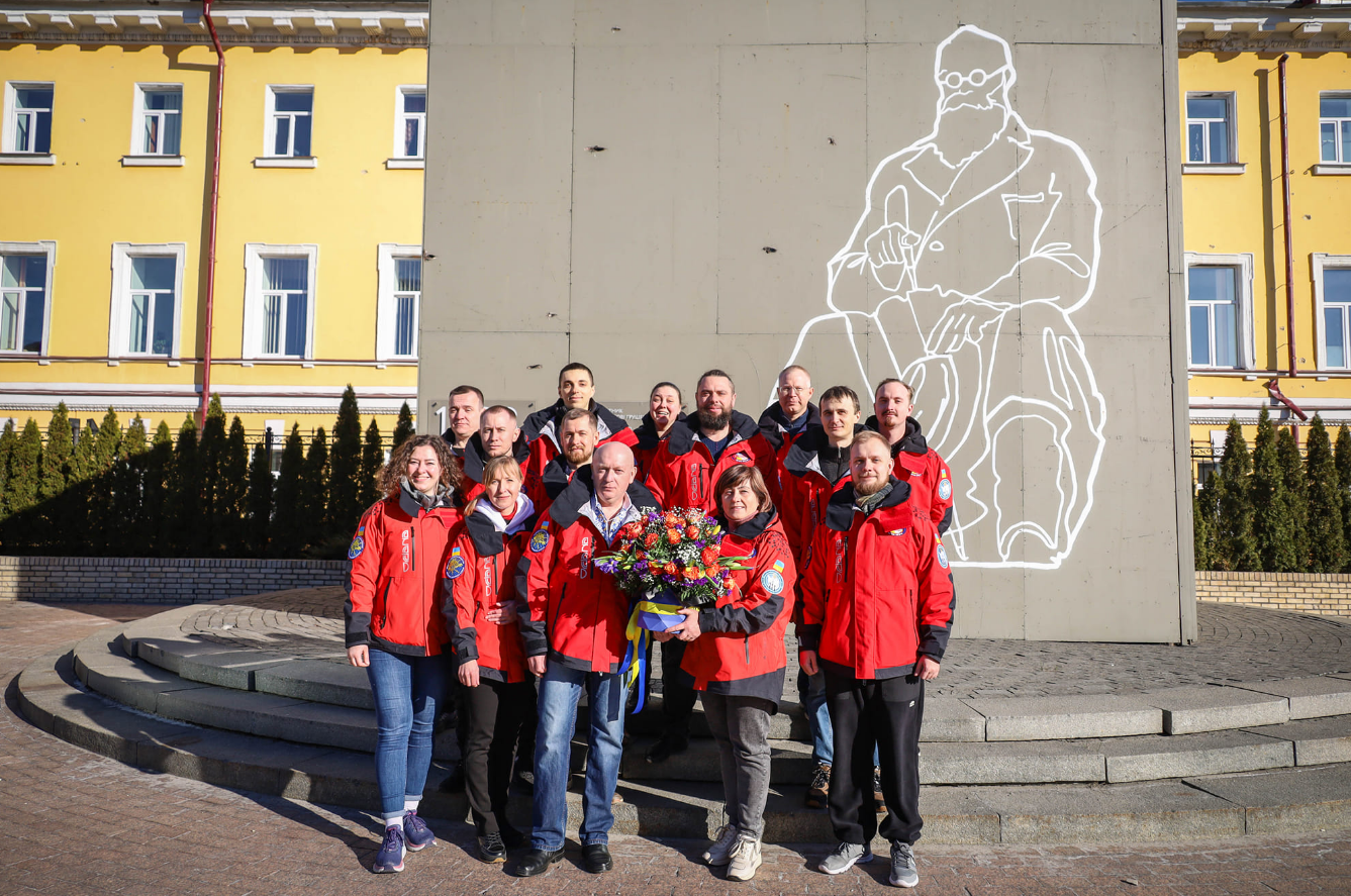 Найбільше жінок за останні 27 років. На &quot;Академік Вернадський&quot; вирушила нова антарктична експедиція (фото)
