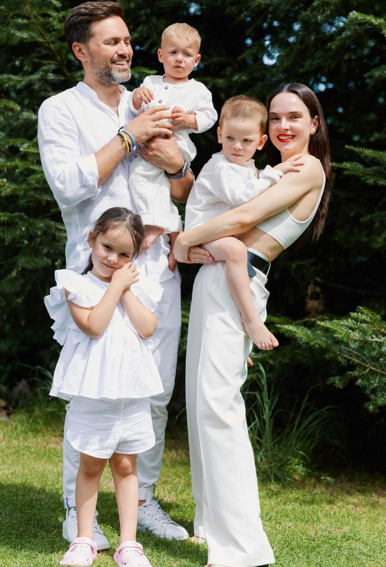 Тимур Мирошниченко ответил, почему его дети не ходят в государственный детсад. Минус только один