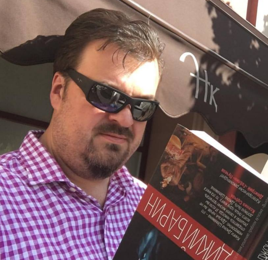 Умер известный российский журналист и комментатор Василий Уткин