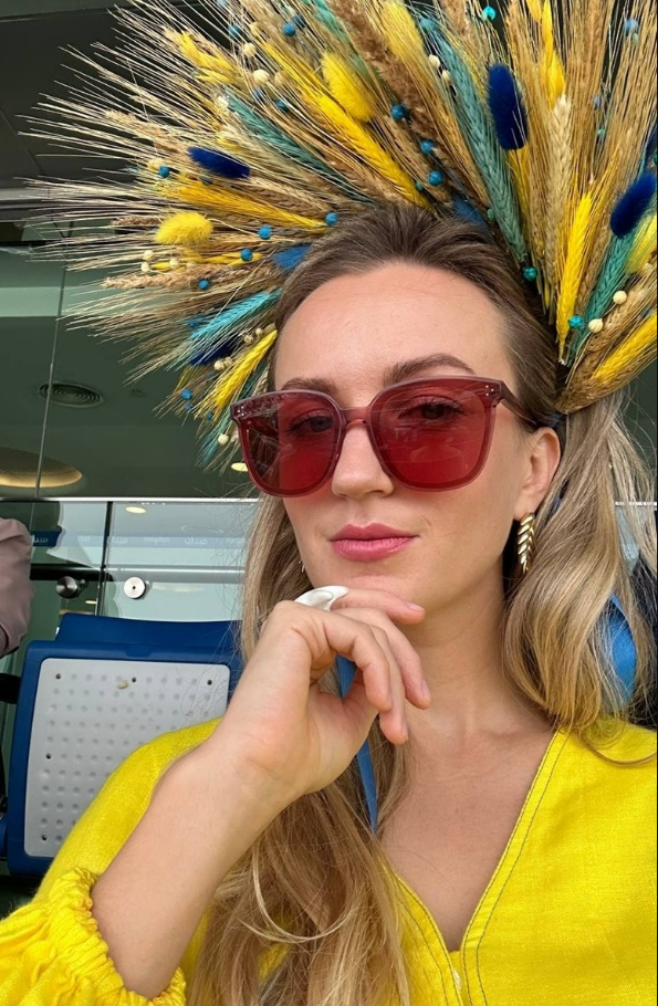 Лучший национальный наряд. Украинка феерически победила на престижном конкурсе в ОАЭ (фото)