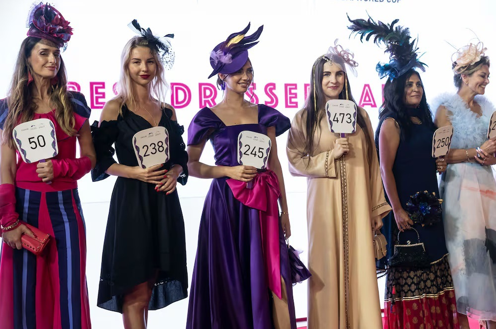 Лучший национальный наряд. Украинка феерически победила на престижном конкурсе в ОАЭ (фото)