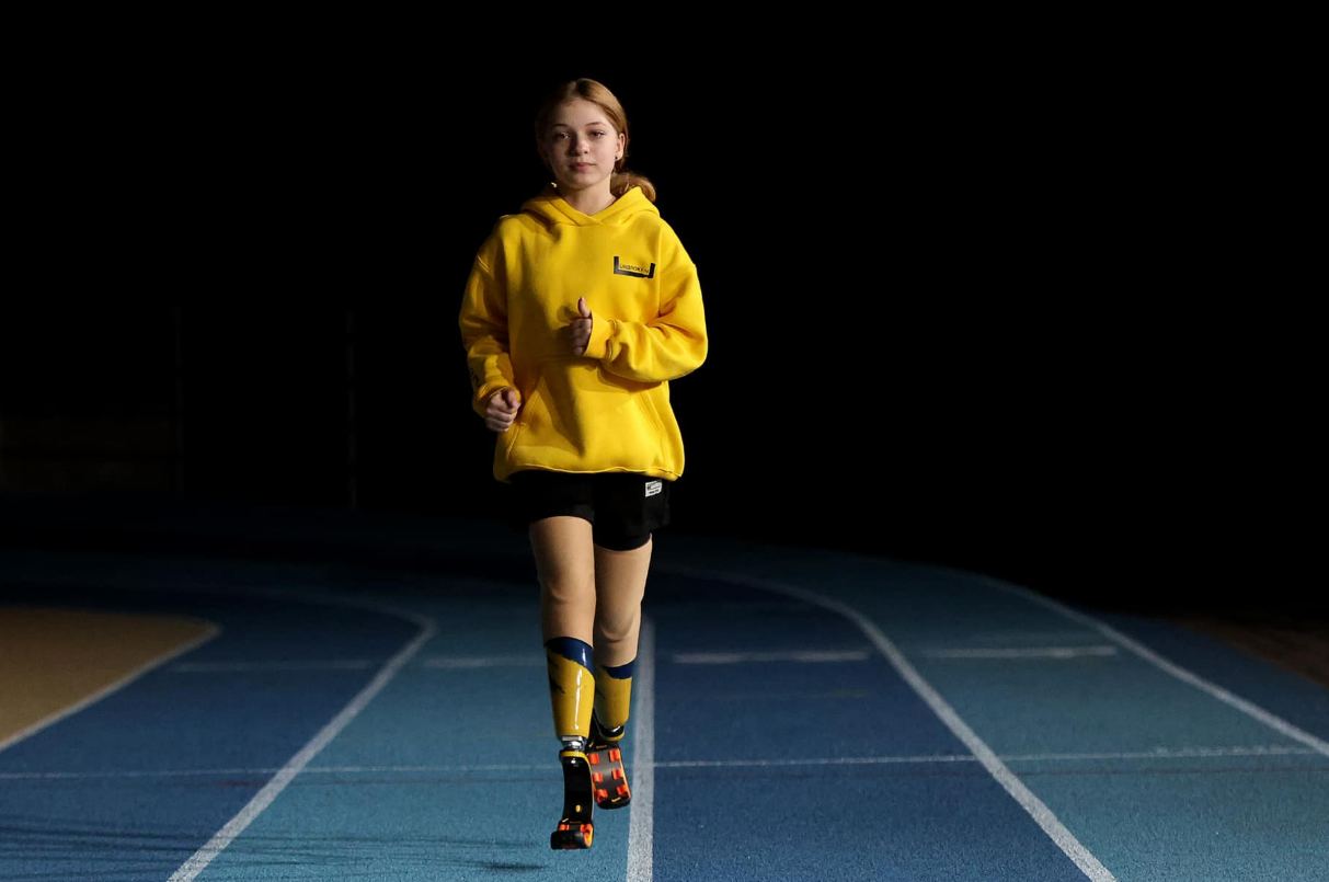 12-річна українка на протезах бігтиме марафон у США заради мрії важкопораненого бійця: неймовірна історія