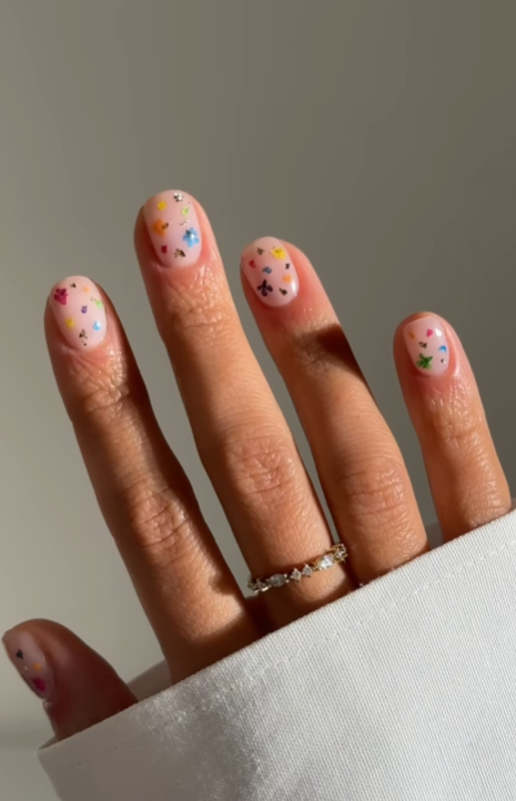 This spring's hit. Manicure to make your hands look elegant and slender