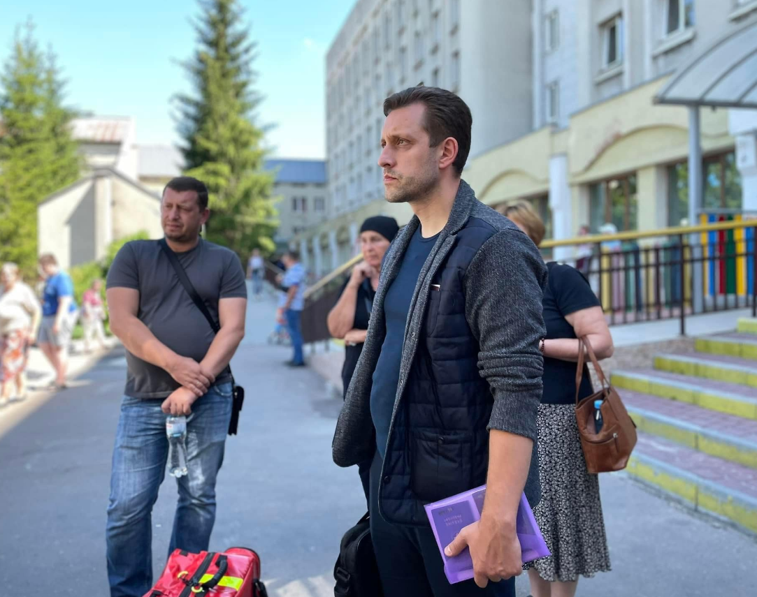 &quot;Мрії не можна спалити&quot;. Про хлопчика, який вижив після ракетного удару по Вінниці, знімуть фільм