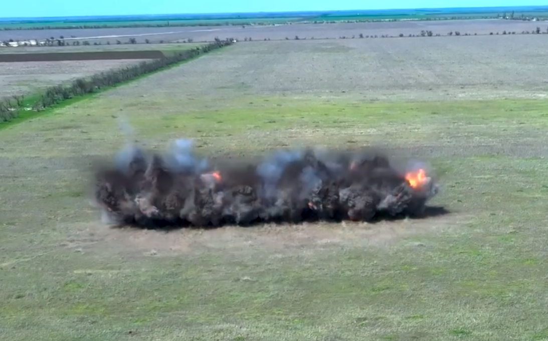 Украинцам показали, как саперы разминируют Николаевскую область: невероятные кадры