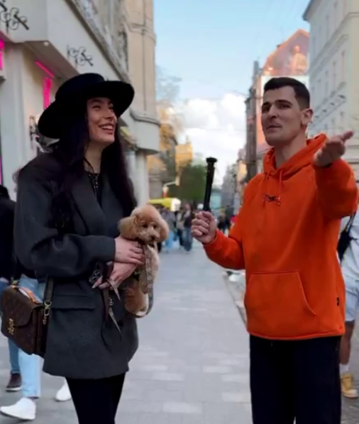 Инспектор Львовской таможни показала брендовый &quot;лук&quot; за 8 тысяч долларов. Уже через час ее уволили