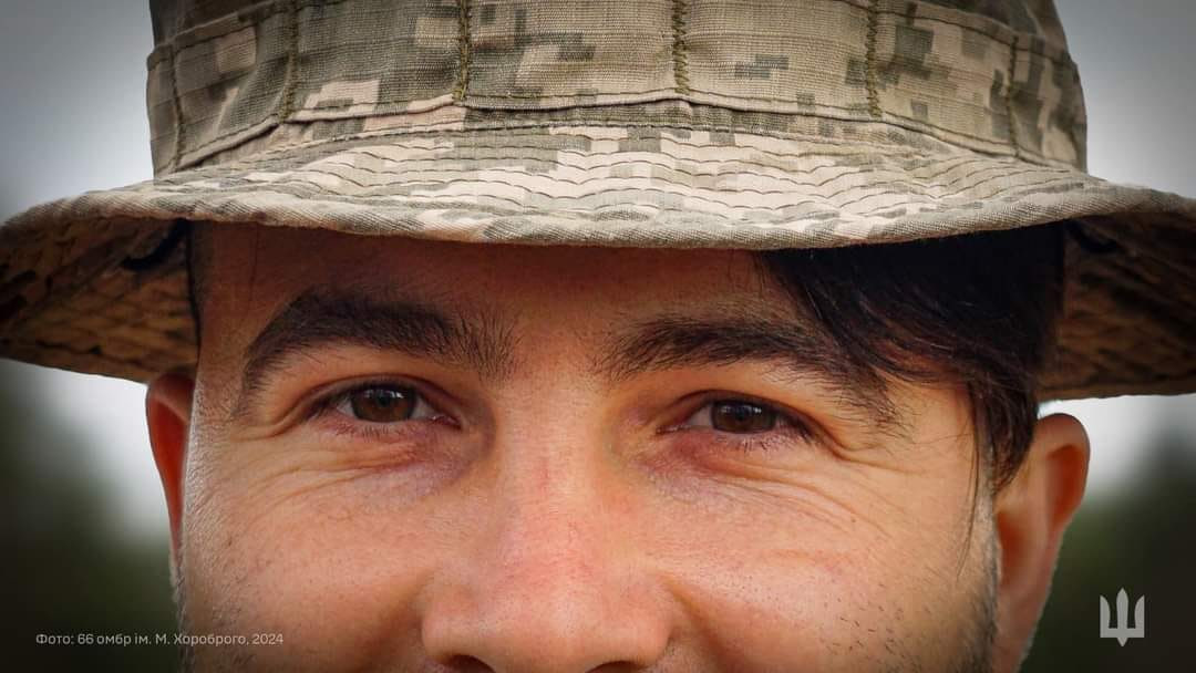 Ukrainian defenders' touching photos revealed