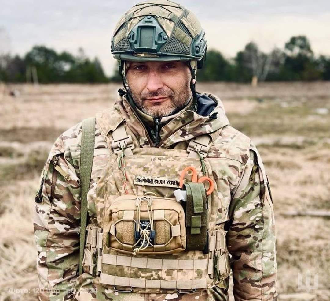 Ukrainian defenders' touching photos revealed