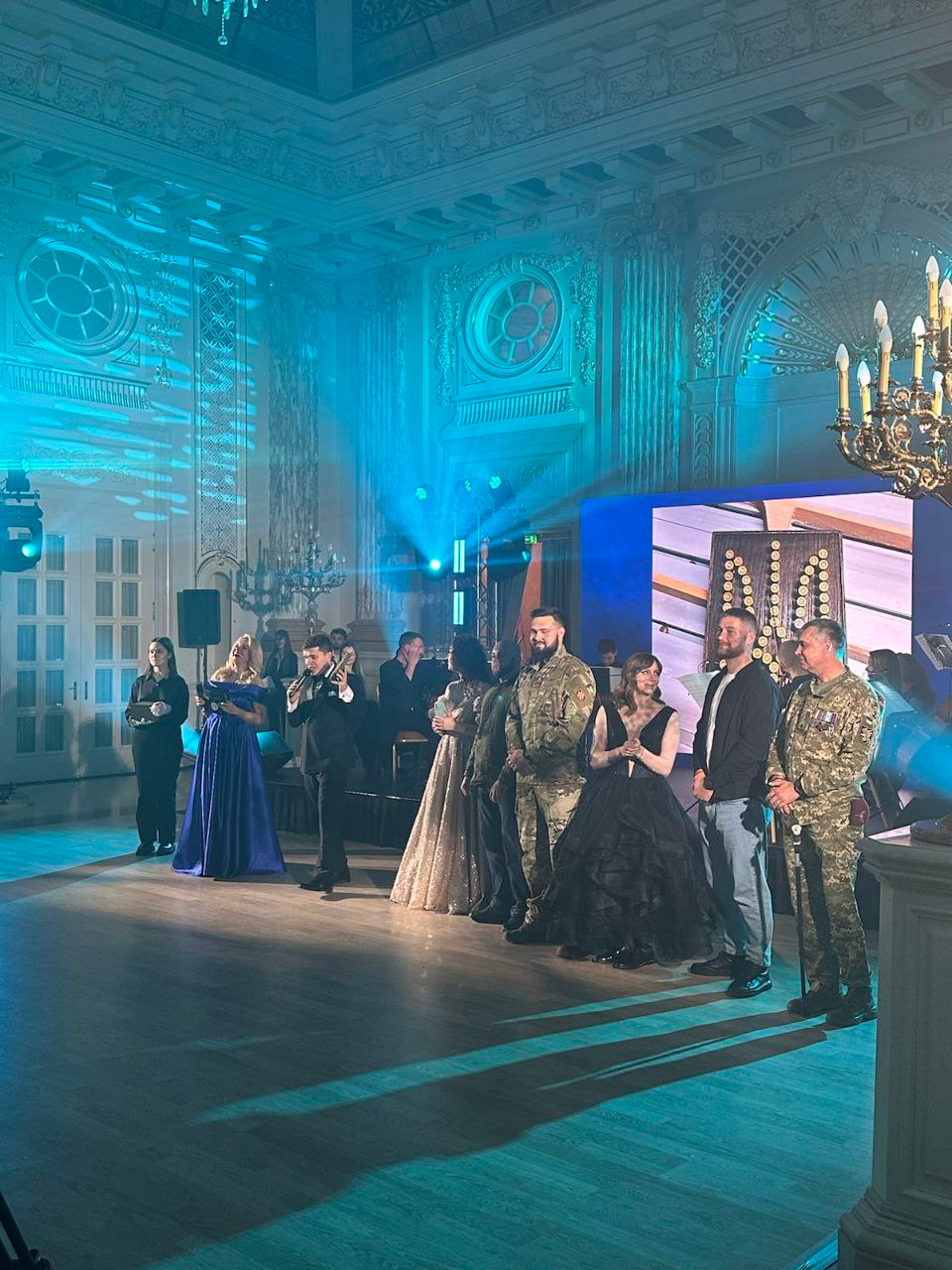 Впервые за пять лет в Киеве состоялся Венский бал с ветеранами. Смотрите, как это было