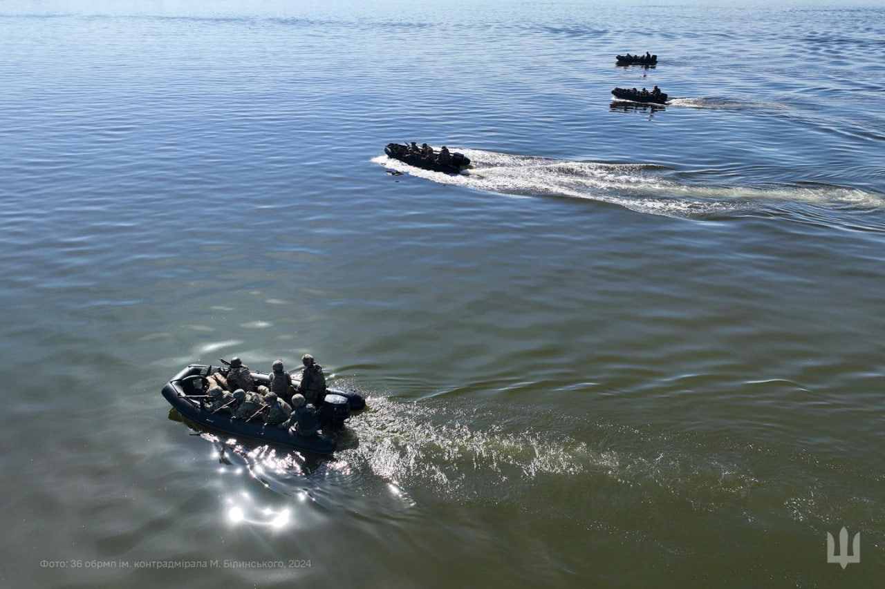 З'явилися рідкісні фото миколаївських морпіхів у &quot;рідній стихії&quot;