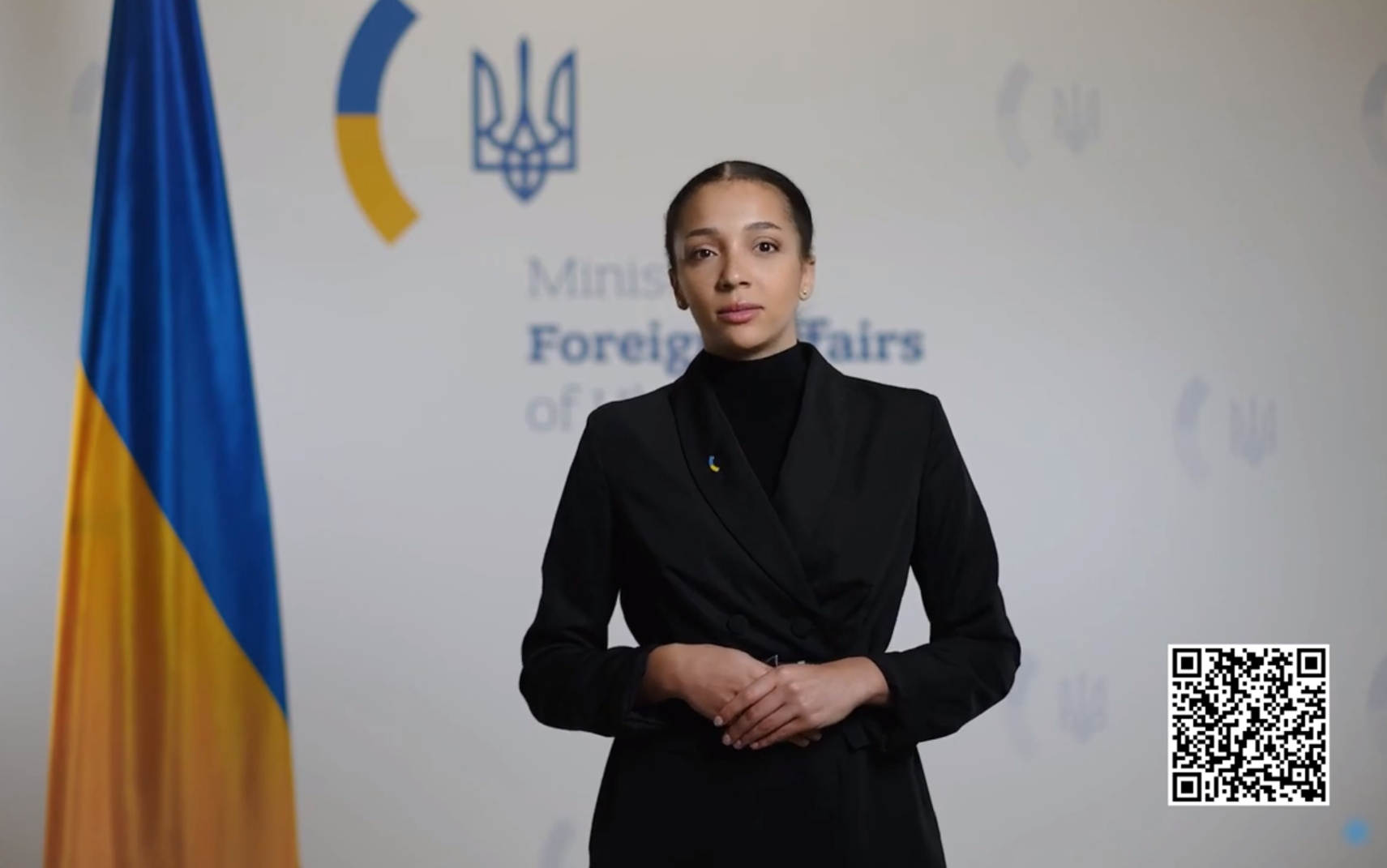 МЗС &quot;списало&quot; віртуальну помічницю Вікторію Ші із зірки &quot;Холостяка&quot;: навіщо вона потрібна і як виглядає