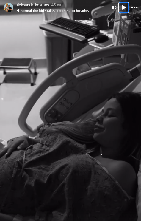 Звезда &quot;Пацанок&quot; во второй раз стала мамой: первые фото малыша