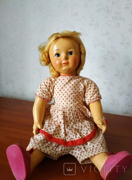 &quot;Сокровище&quot; из бабушкиного шкафа. Обычная кукла принесет 40 тысяч и вот как она выглядит (фото)