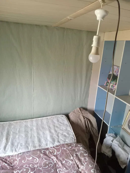 Незвичайну квартиру здають у Києві за 3 тисячі: як виглядає &quot;таунхаус&quot; без води, але з балконом