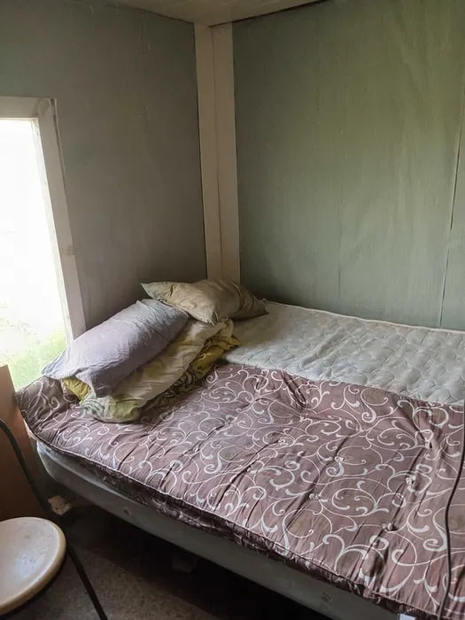 Незвичайну квартиру здають у Києві за 3 тисячі: як виглядає &quot;таунхаус&quot; без води, але з балконом