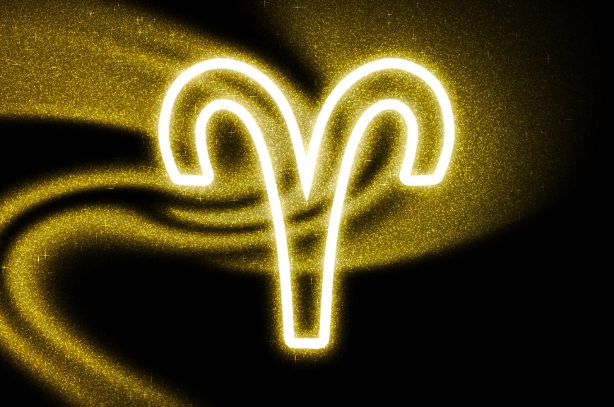 Кожен знак Зодіаку має власний аромат: який парфум ідеально підходить саме вам