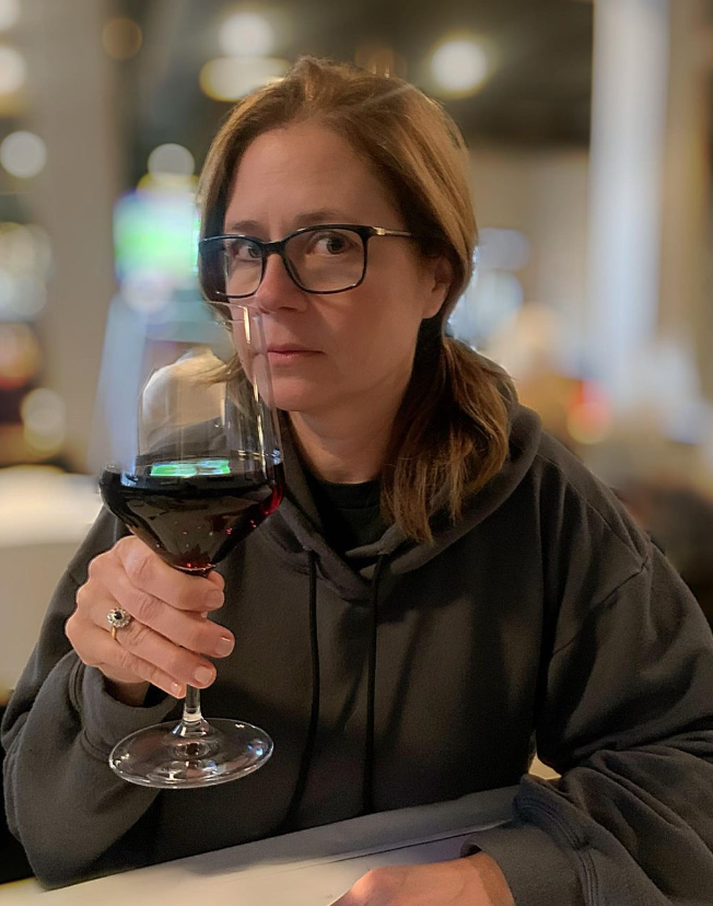 Пам'ятаєте Пем з серіалу &quot;Офіс&quot;? Ось як зараз виглядає актриса, яка стала улюбленицею глядачів