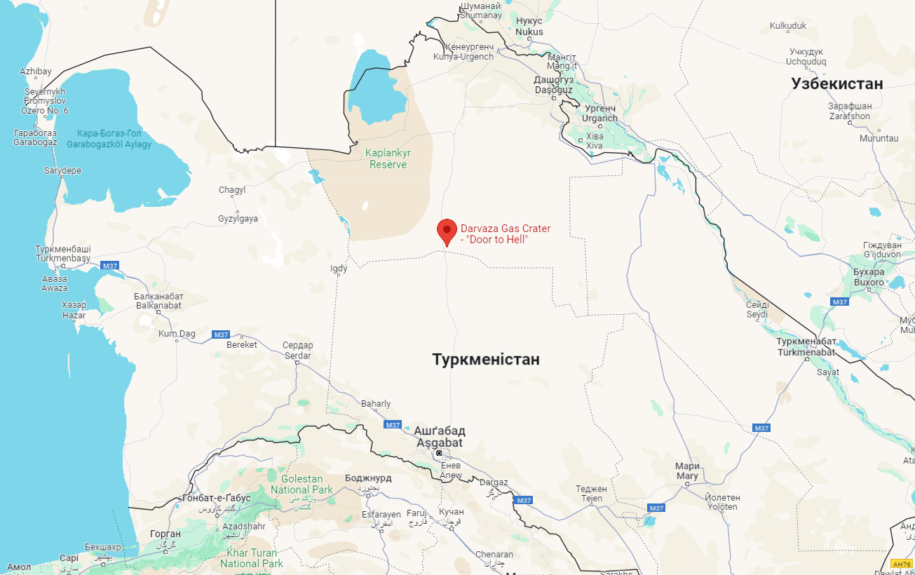 &quot;Брама пекла&quot;. Чому газовий кратер у пустелі горить уже 53 роки (фото, відео)