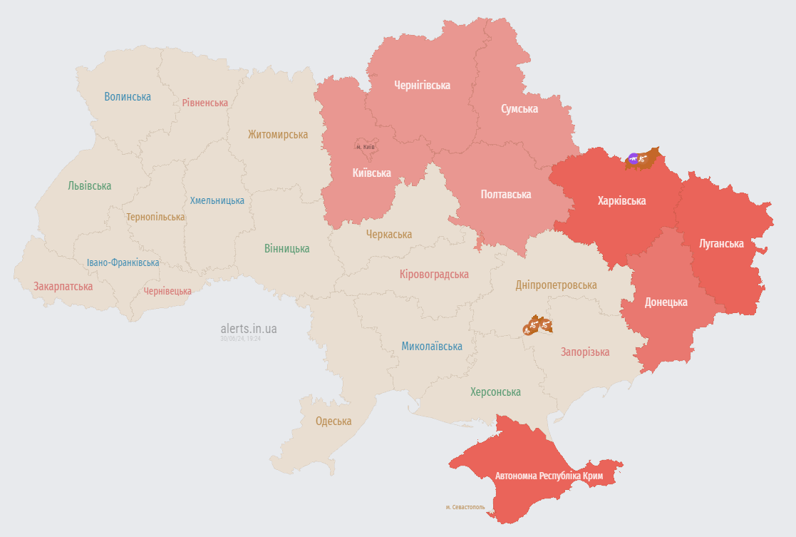 У Києві та низці областей оголосили повітряну тривогу