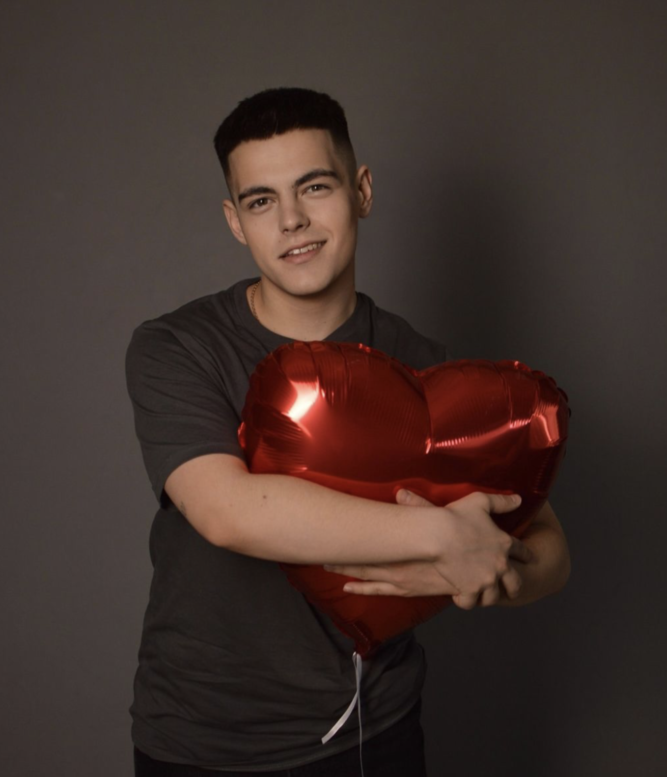 "Включили великих патриотов": украинский певец прокомментировал языковой скандал с Данилко