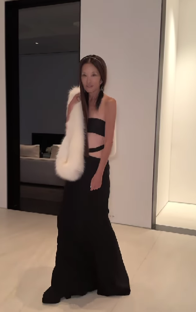 Невероятная Вера Вонг с размахом отметила 75-летие. Как выглядит &quot;забывшая&quot; о возрасте дизайнер