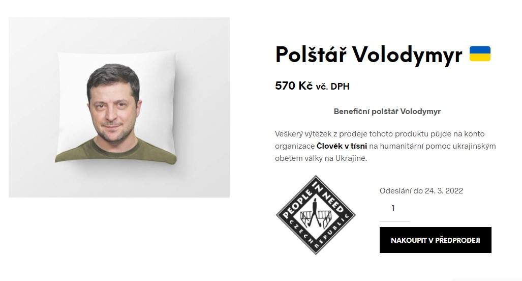 Футболка &quot;как у Зеленского&quot;: как в мире распространяется тренд на все украинское (фото)