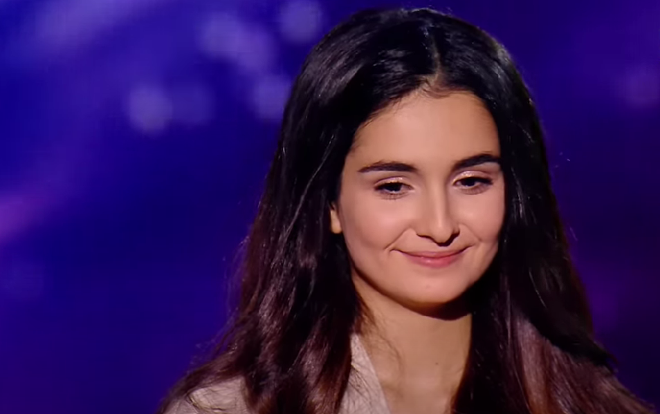 Отказала Потапу и довела Кароль до слез. Смотрите, как Тринчер попала на "Голос країні"