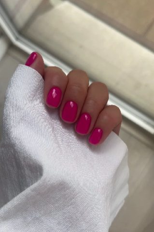 5 идей трендового маникюра на короткие ногти. &quot;Дорогие&quot; дизайны для всех возрастов