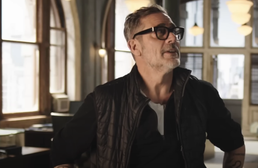 Каким был в молодости звезда "Пацанов" и "Ходячих мертвецов". Глаз не оторвать (фото)