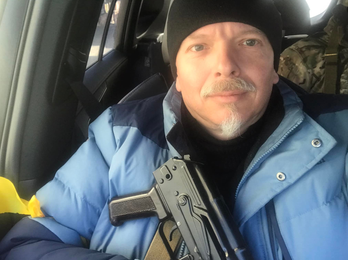 &quot;Очень любил Украину&quot;. Умер известный военный и волонтер Даниил Ковжун