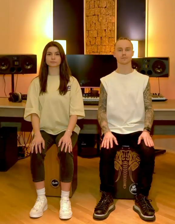 Крутит роман с Пивоваровым? Известная блогерша впервые призналась, что между ней и певцом